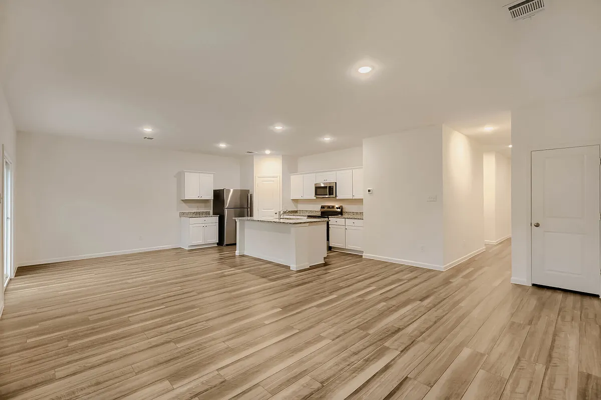 Building Photo - 4402 Wood Fern Rd