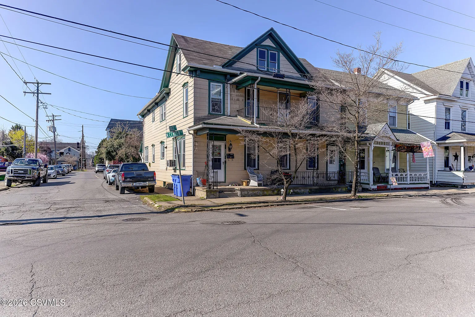 229 Race St photo 1