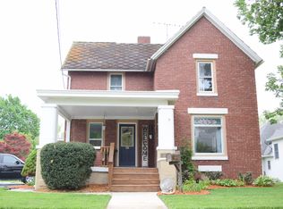 520 W Palace Row, Geneseo, IL 61254