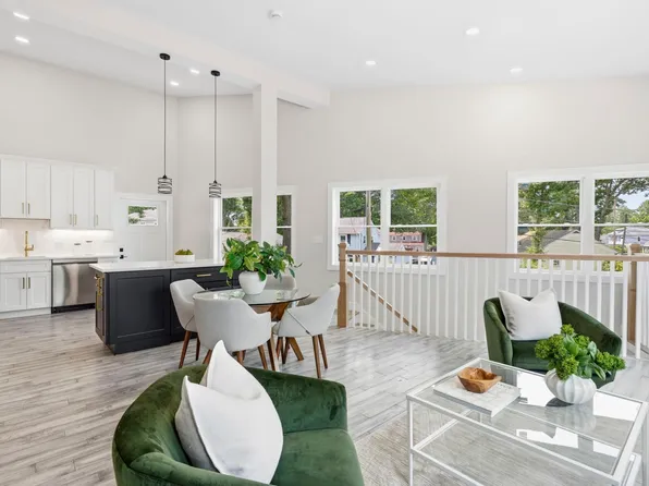 35A Miller Ave #A, Framingham, MA 01702