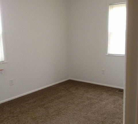 1BrBedroom01