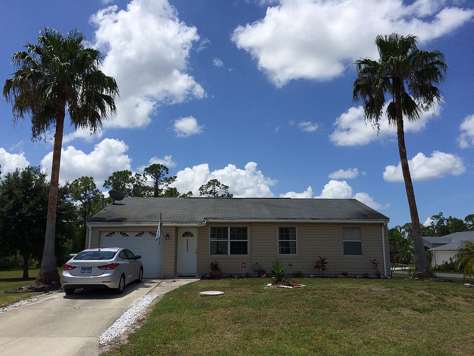 1st image of 23393 Horatio Ave