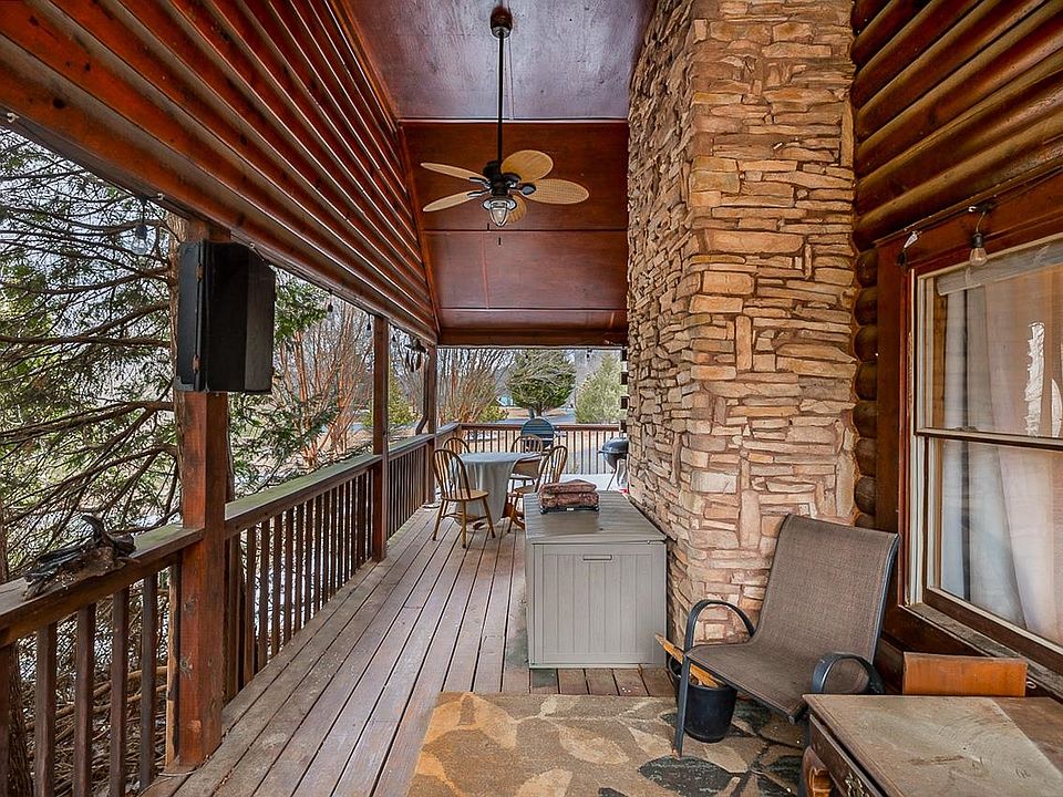 29th image of this home