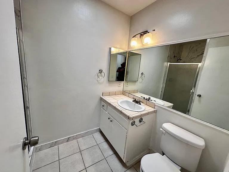 4130 Duquesne Ave #4 — Photo 14