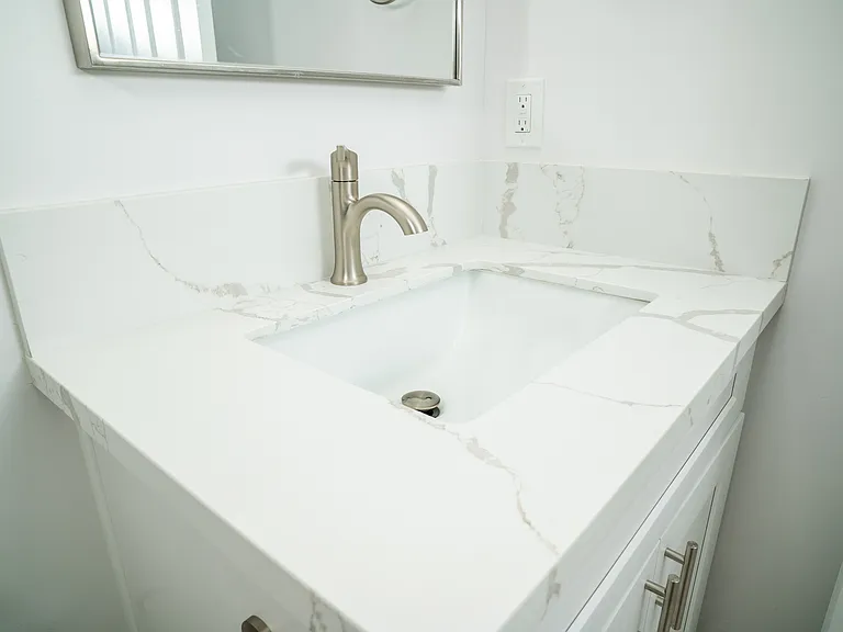5203 Nutmeg St — Photo 30