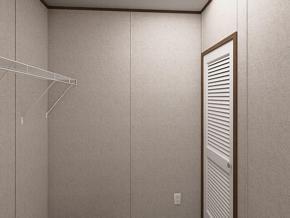 5th image of 1319 McKibben St #18
