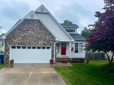 603 Pebble Dr, Gibsonville, NC, 27249