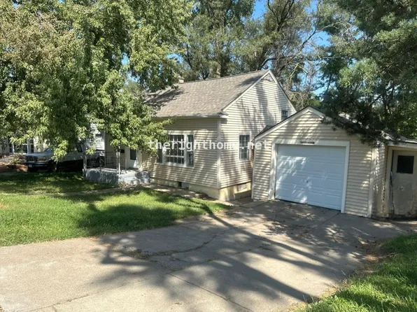 6749 N 34th St, Omaha, NE 68112