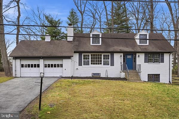 1st image of 115 Lillian Ln