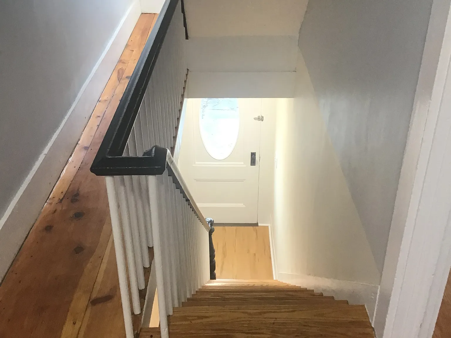 182 Green St — Photo 1