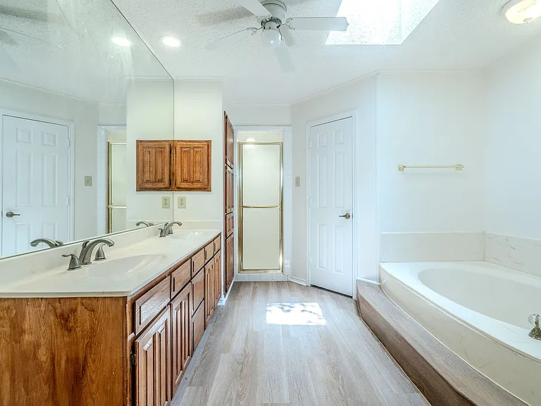 4501 Ridge North Rd — Photo 24
