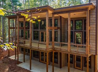 106 Saffron Ln, Blue Ridge, GA 30513