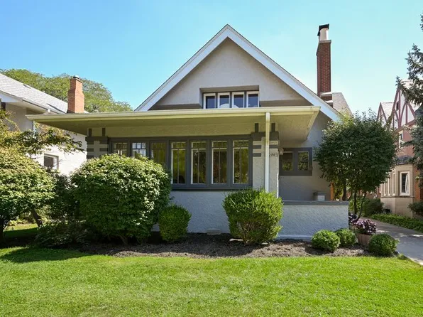 727 Clinton Pl, River Forest, IL 60305