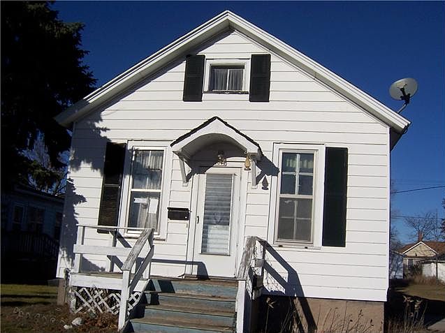 1st image of 1012 12th Ave