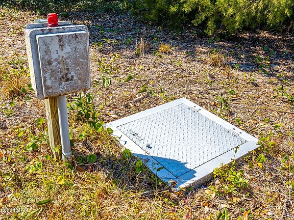 3rd image of 413 Sea Isle West Dr Lot 8