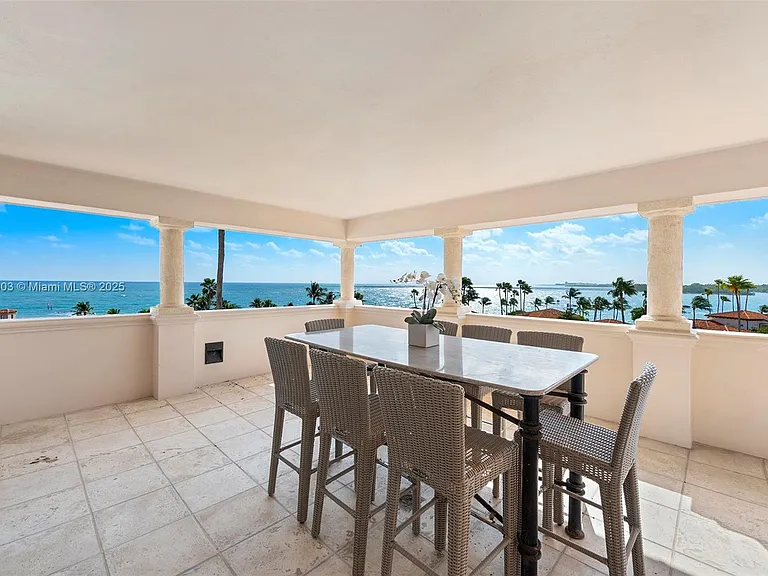 19253 Fisher Island Dr #19253 — Photo 7