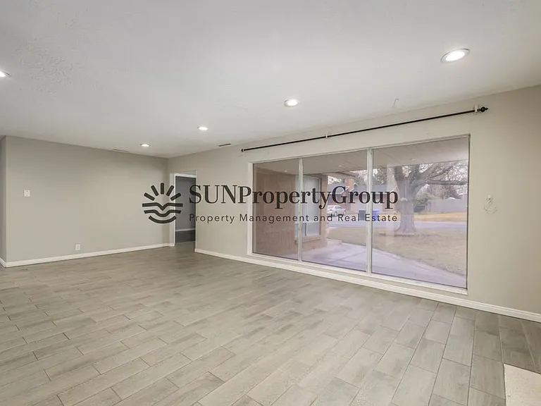 3130 S 8560 W — Photo 3