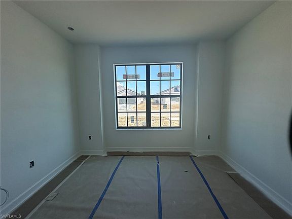 5th image of 10891 Timber Creek DR