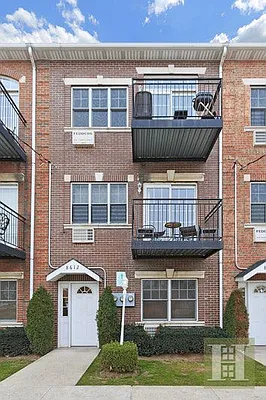 Sold by Halstead Real Estate | media 10