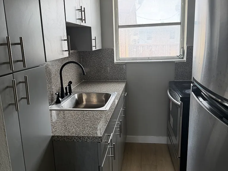 34 NW 17th Pl #24 — Photo 2