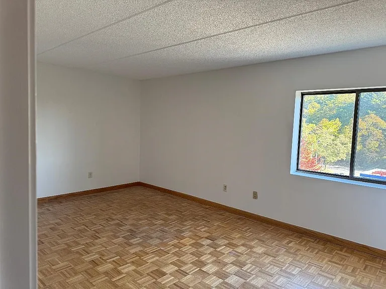 289 Elm St #61 — Photo 5