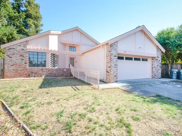 941 Hickory Court, Fairfield, CA 94533