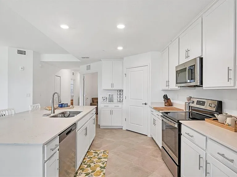 12390 Wellen Golf St #106 — Photo 8