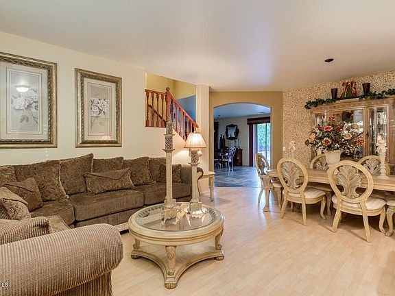 5th image of 32265 N Margaret Way