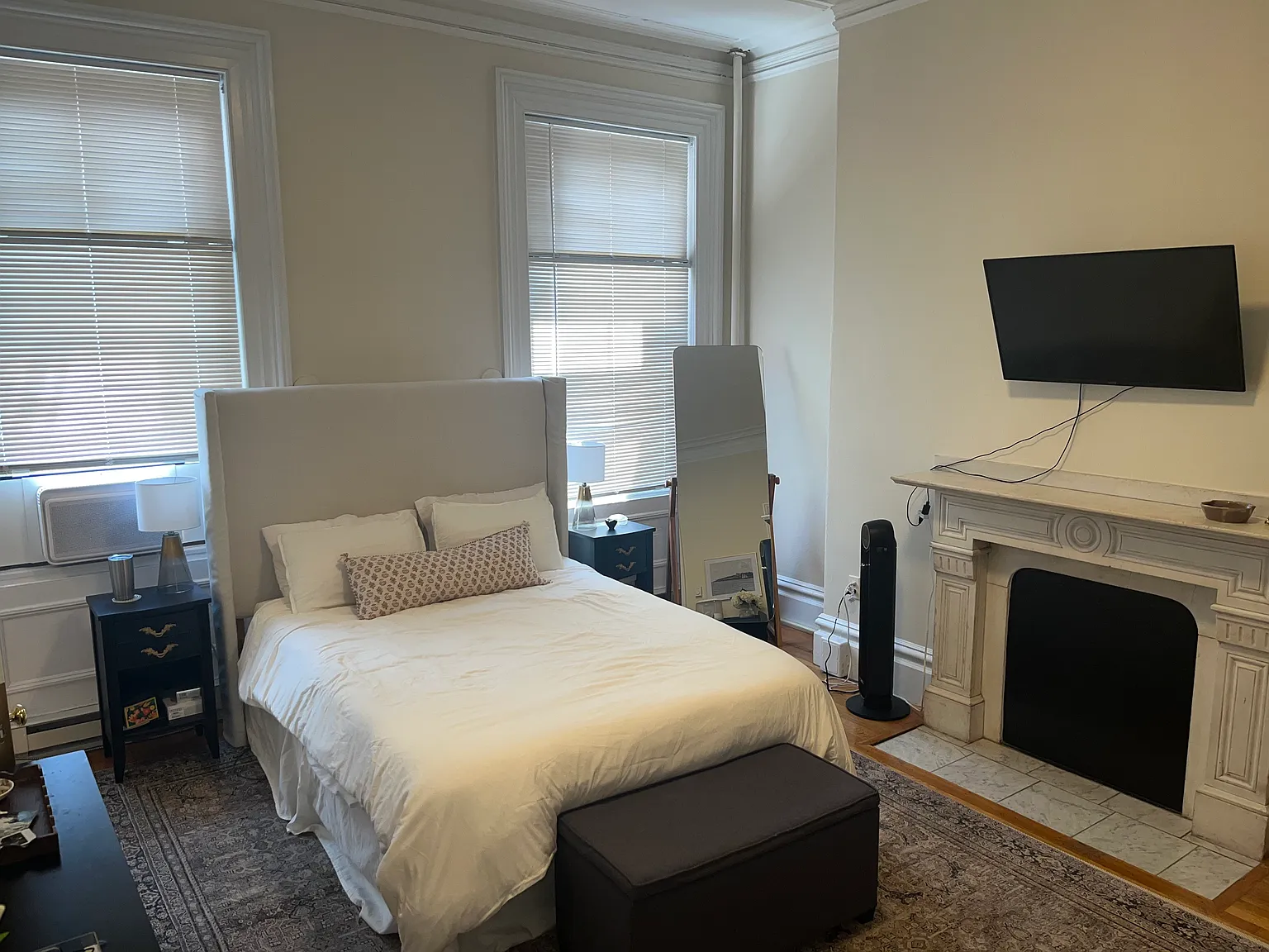 1 bed, 1.0 bath, 800 sqft, $2,700 — Photo 3