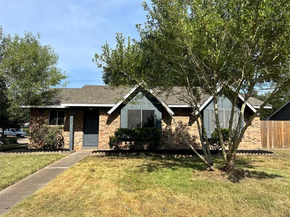 10358 Misty River Dr, Houston, TX 77086