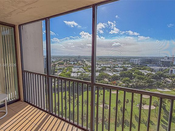 5th image of 20335 N Country Club Dr APT 2102