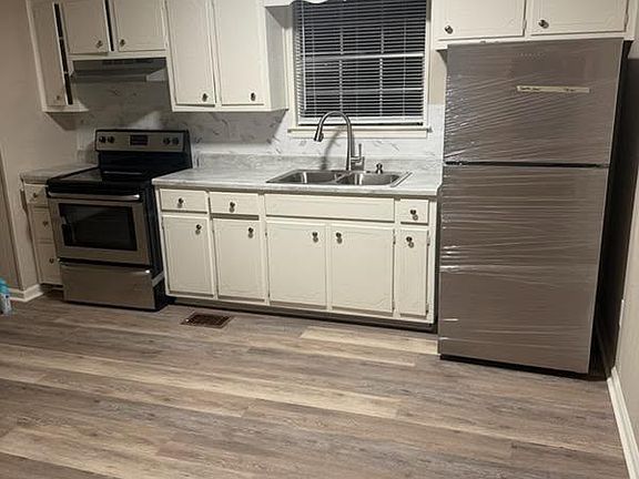 5th image of 8242 Murphree Rd