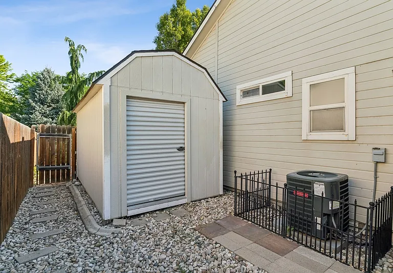 8284 W Galactic Ct — Photo 38