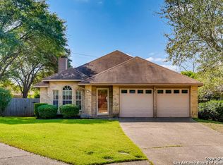 1102 Summit Hl, San Antonio, TX 78258