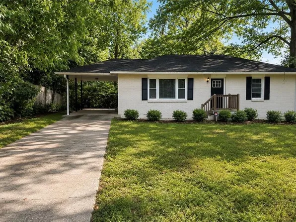 2196 Knoll Dr, Decatur, GA 30032
