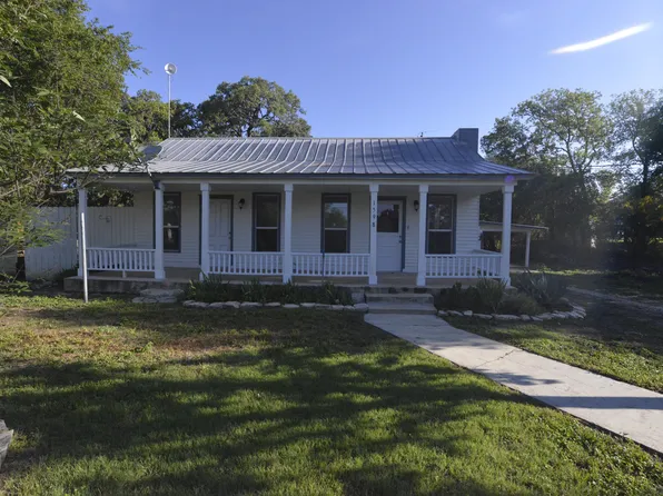 1598 State Highway 16 N, Bandera, TX 78003