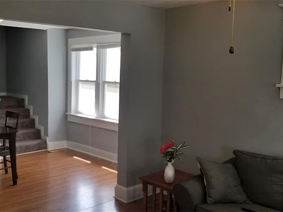 5th image of 817 N Jefferson Ave
