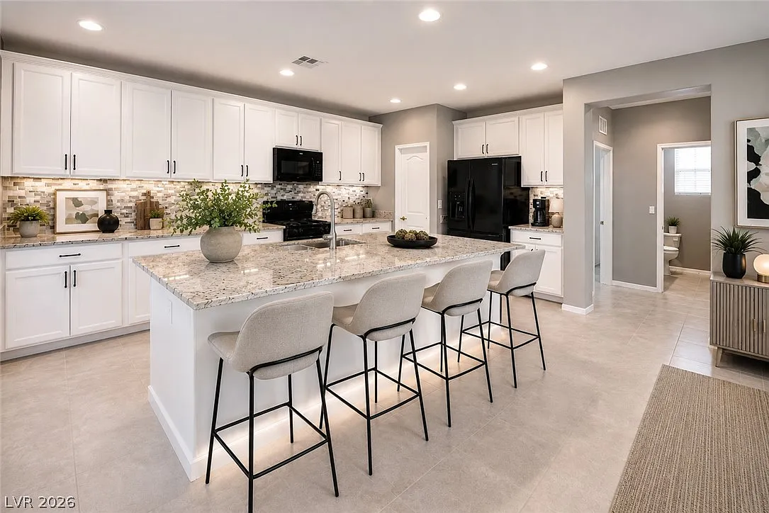 4 bed, 3.5 bath, 3166 sqft, $3,000 — Photo 3