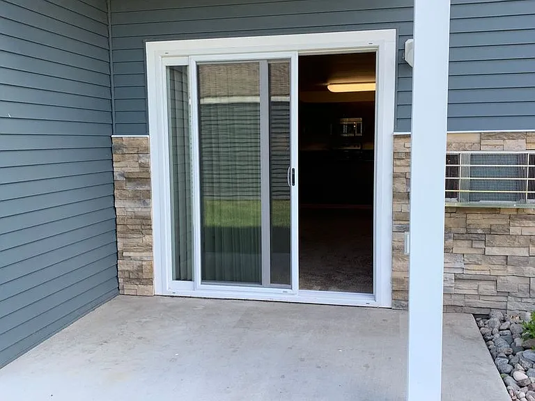 West Lake II Apartments — Photo 36