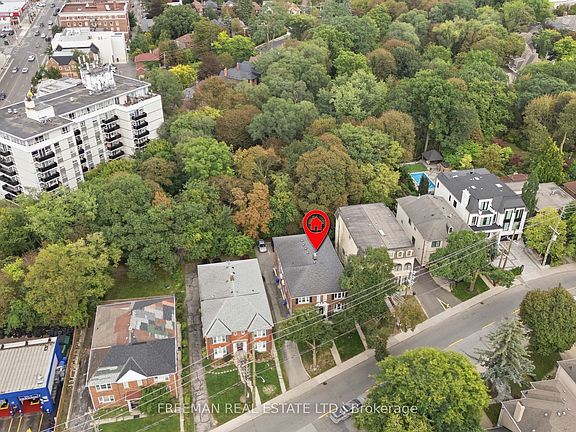3rd image of 783 Spadina Rd