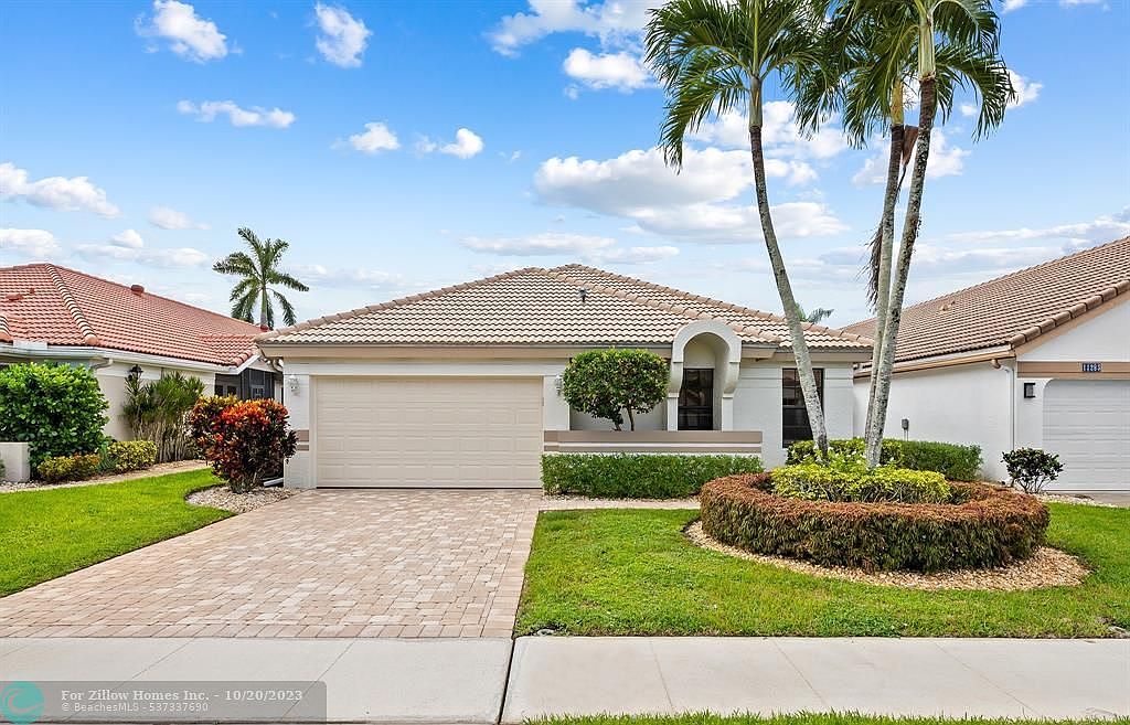 11289 Clover Leaf Cir