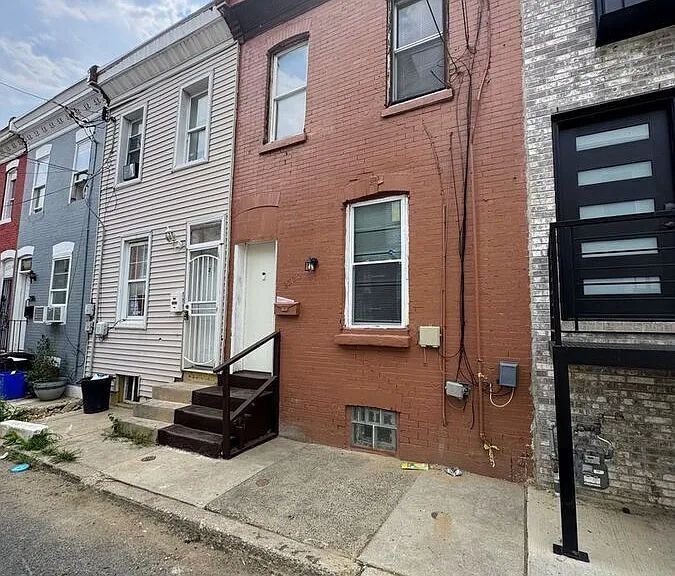 2320 Mutter St — Photo 29