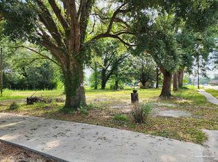 1735 College St, Flomaton, AL 36441