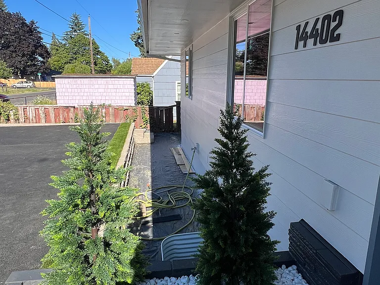 14402 SE Main St #A — Photo 3