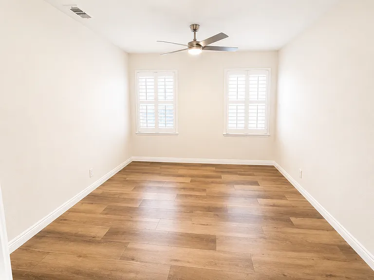 2157 W 109th Pl — Photo 14