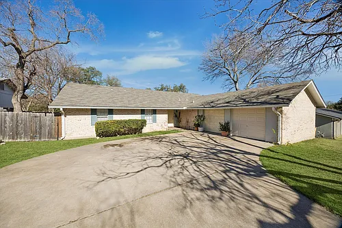 908 Kirschner Pl #B Photo 1