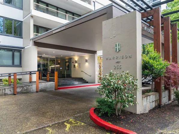 255 SW Harrison St, Portland, OR 97201