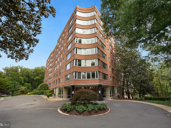 4200 Cathedral Ave NW APT 614, Washington, DC 20016