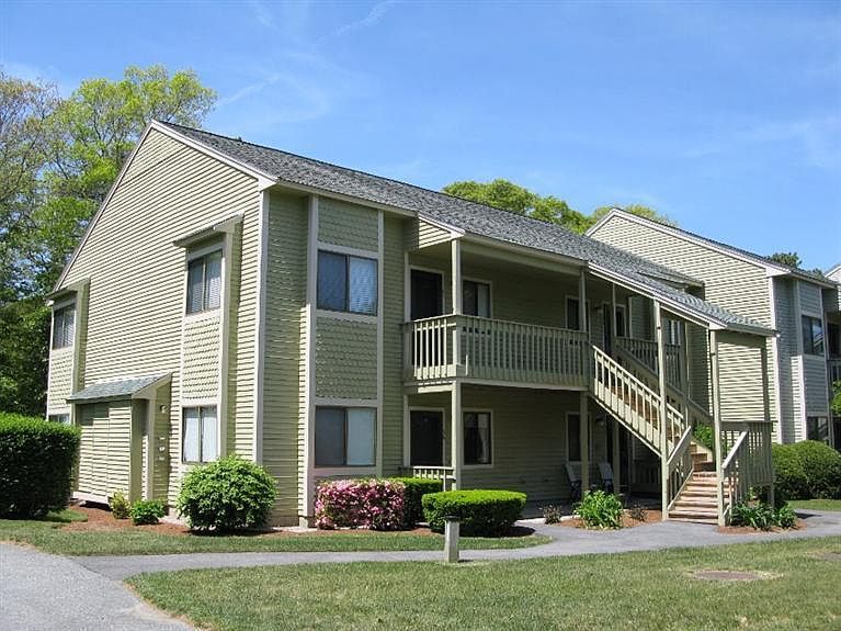 1st image of 60 Eaton Lane #157