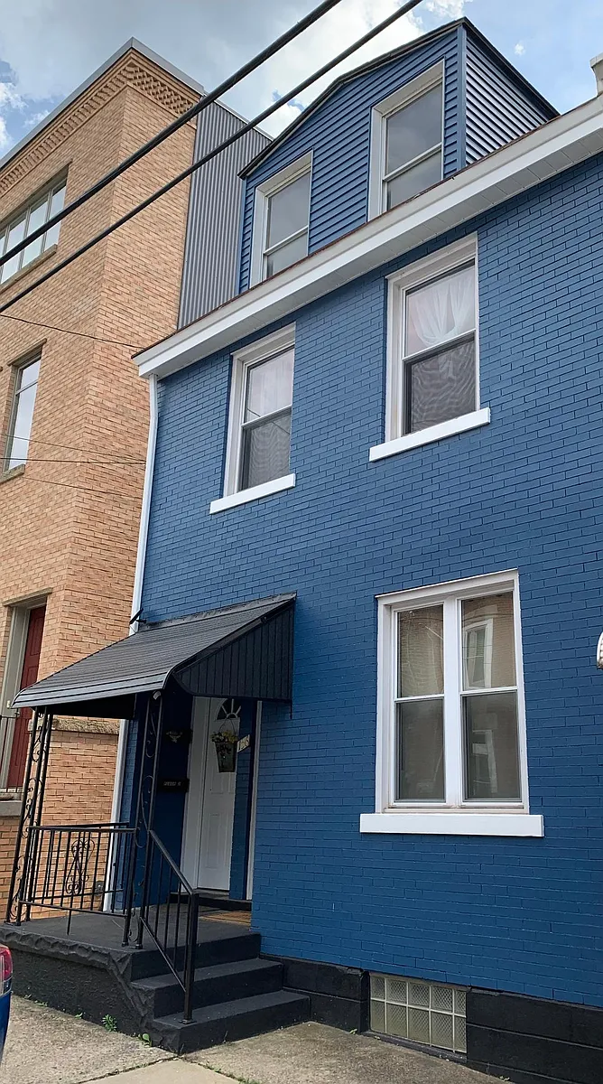 Building Photo - 156 45th St #1